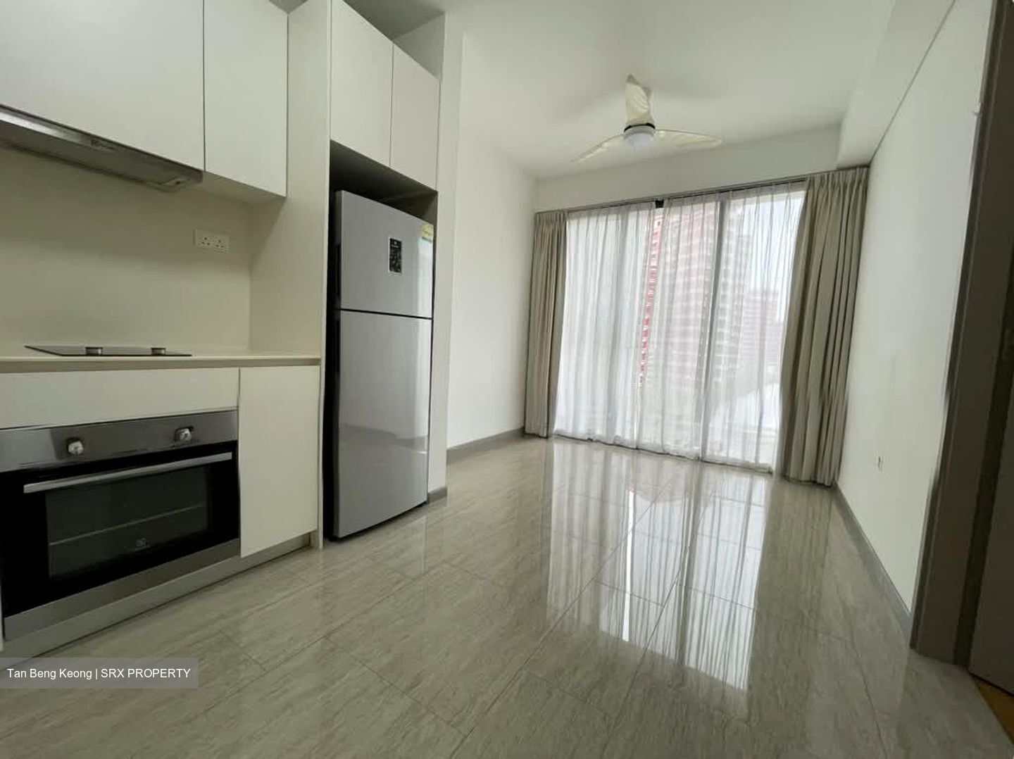 Stratum (D18), Condominium #563237741